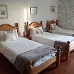 Les Volets Bleus Du Segur Holiday home Le Segur