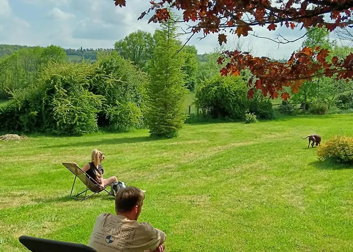 펜션 Les Volets Bleus Du Segur *