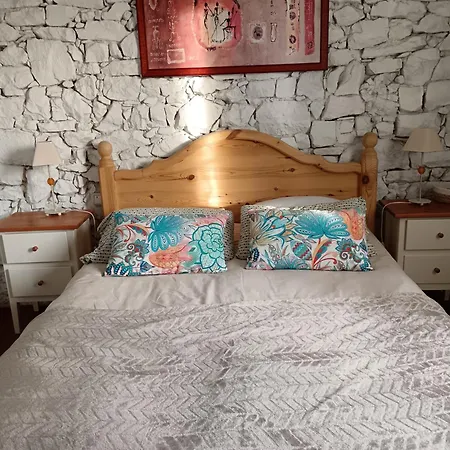 Сasa de vacaciones Les Volets Bleus Du Segur *