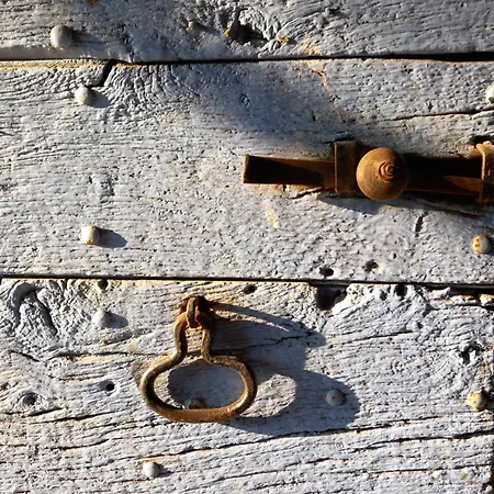 Nyaraló Les Volets Bleus Du Segur