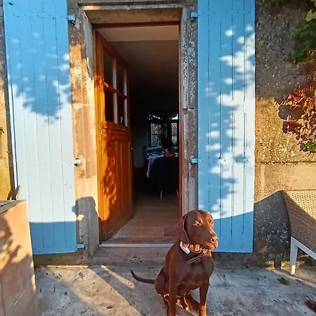 Holiday home Les Volets Bleus Du Segur Le Segur