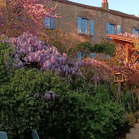 Nyaraló Les Volets Bleus Du Segur